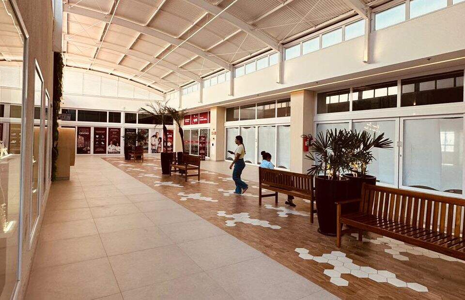 Sala à venda no Centro: 
