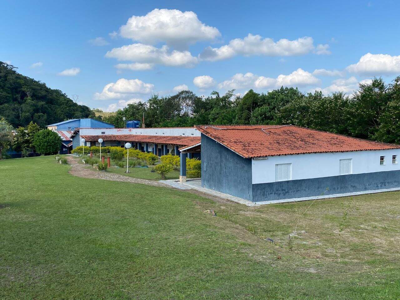 Sítio para aluguel no Vila Garcia (São Silvestre): 