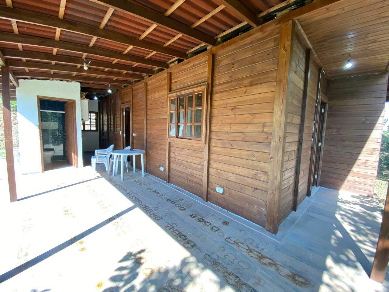 Casa à venda no Paião: 