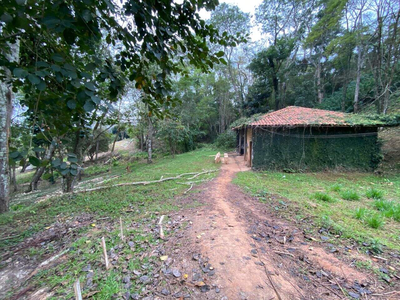 Terreno à venda no Fazenda Paião (Alpes de Guararema): 