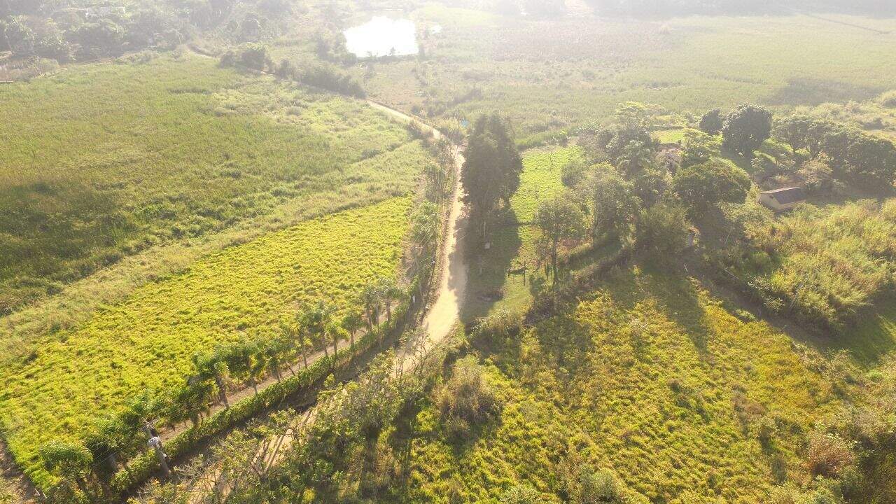 Sítio à venda no Chácaras Guanabara: 