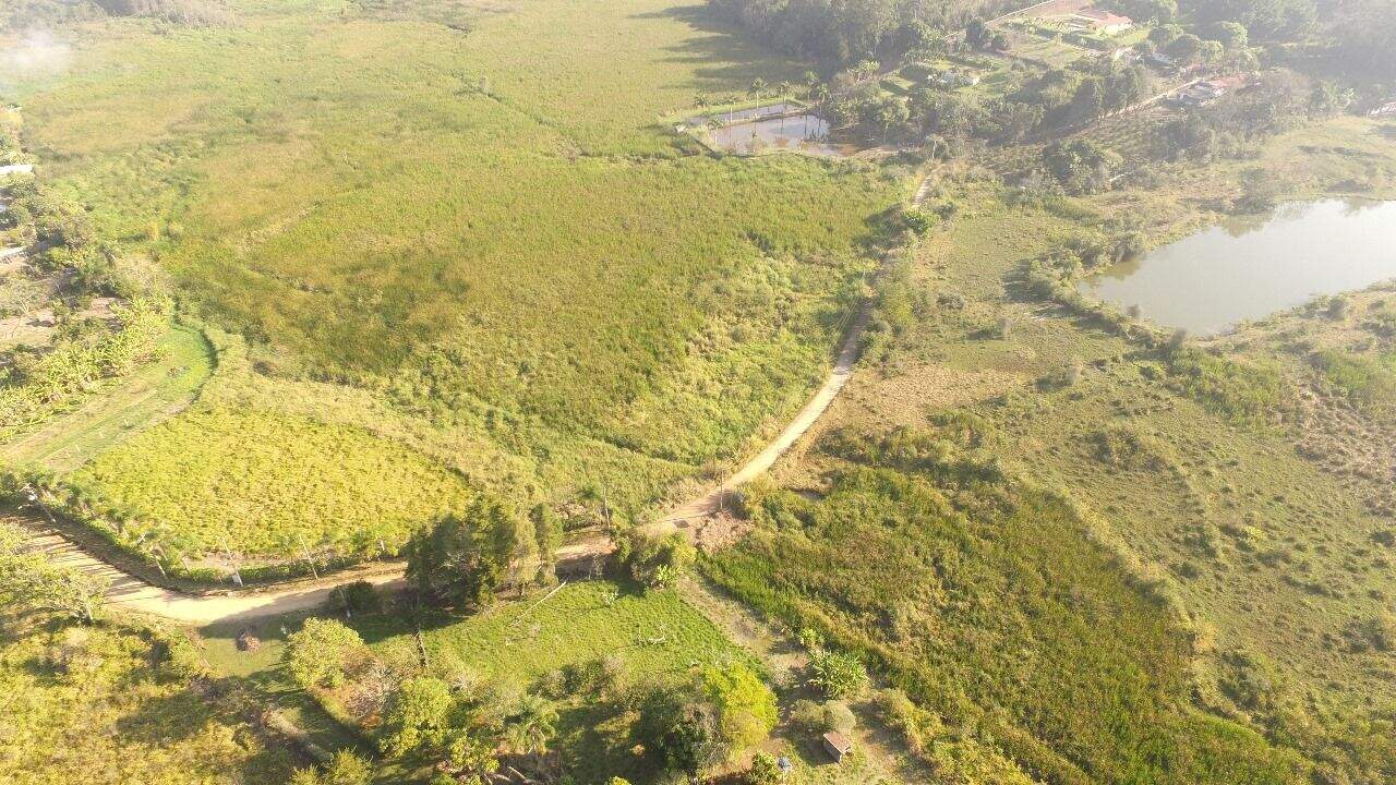 Sítio à venda no Chácaras Guanabara: 