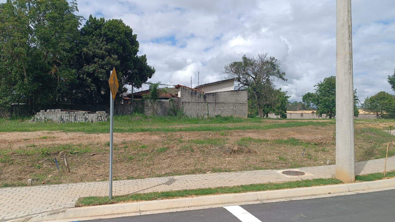 Terreno à venda no Itapema: 