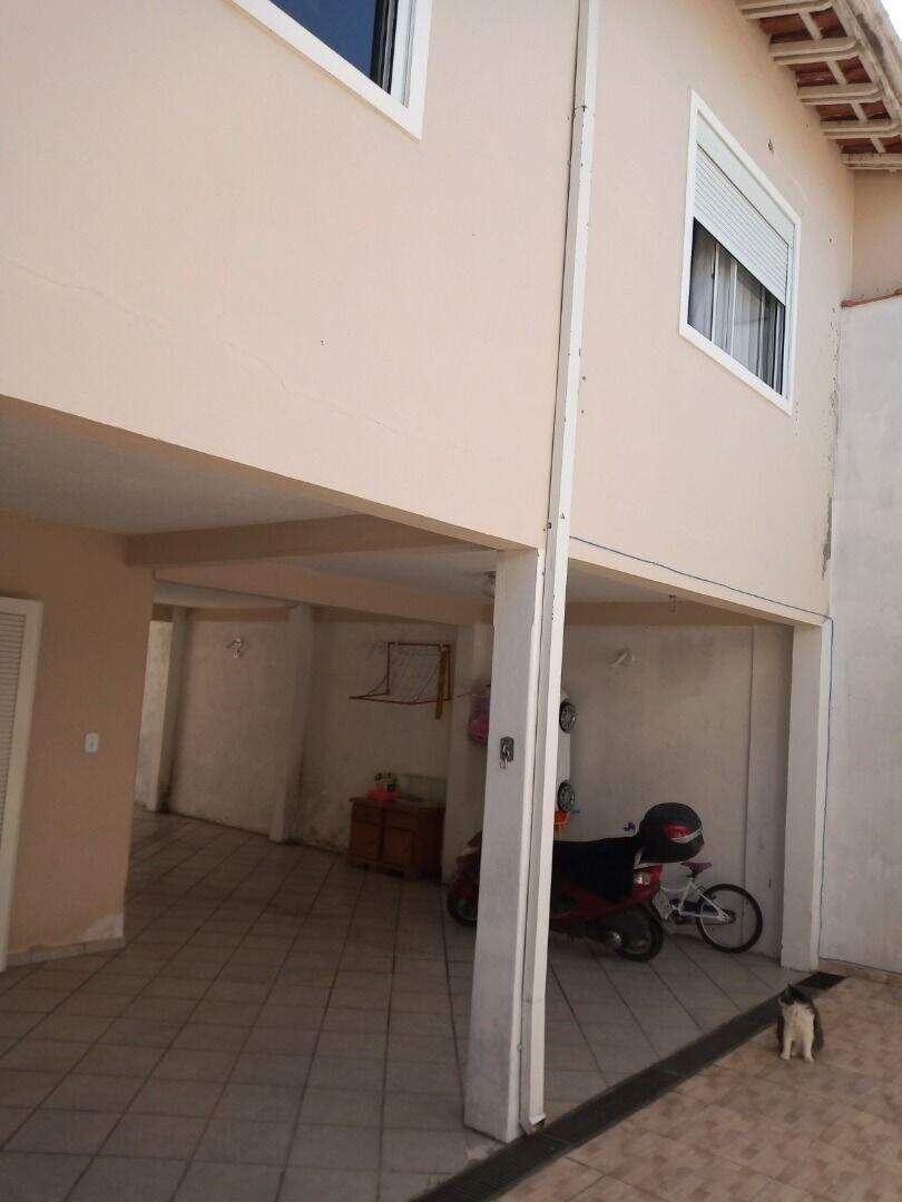Sobrado à venda no Itapema: 