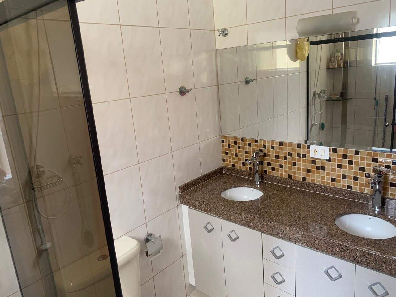 Casa à venda no Vale dos Eucaliptos: 