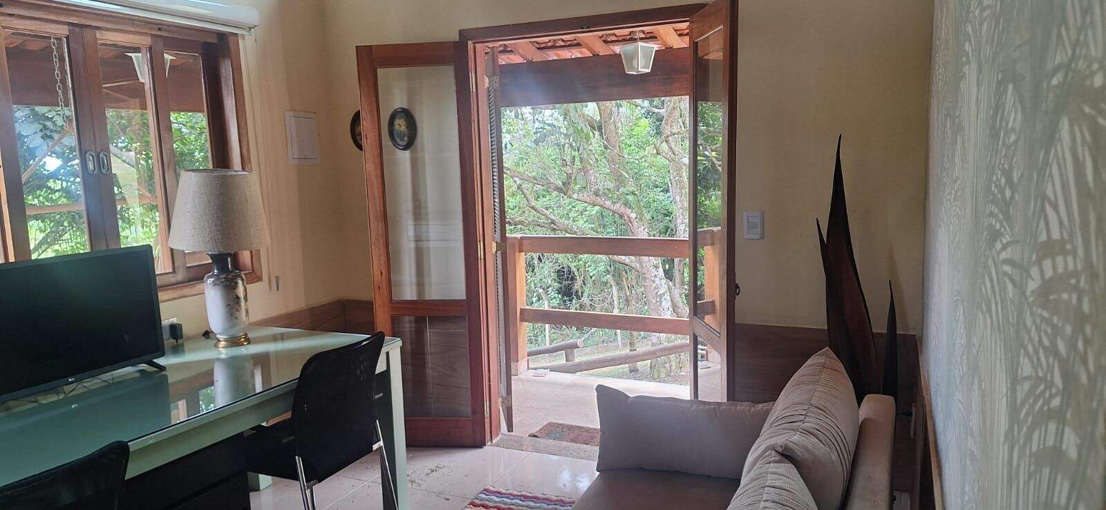 Chácara à venda no Freguesia da Escada: 