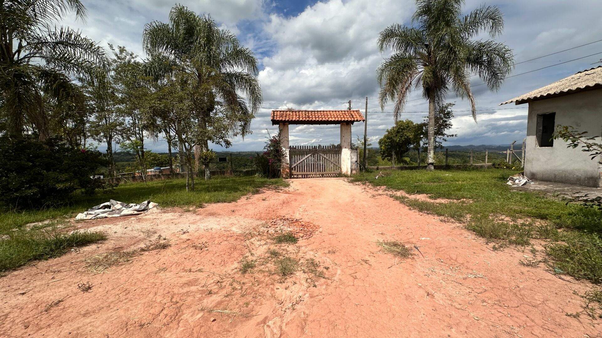 Chácara à venda no Cerejeira: 