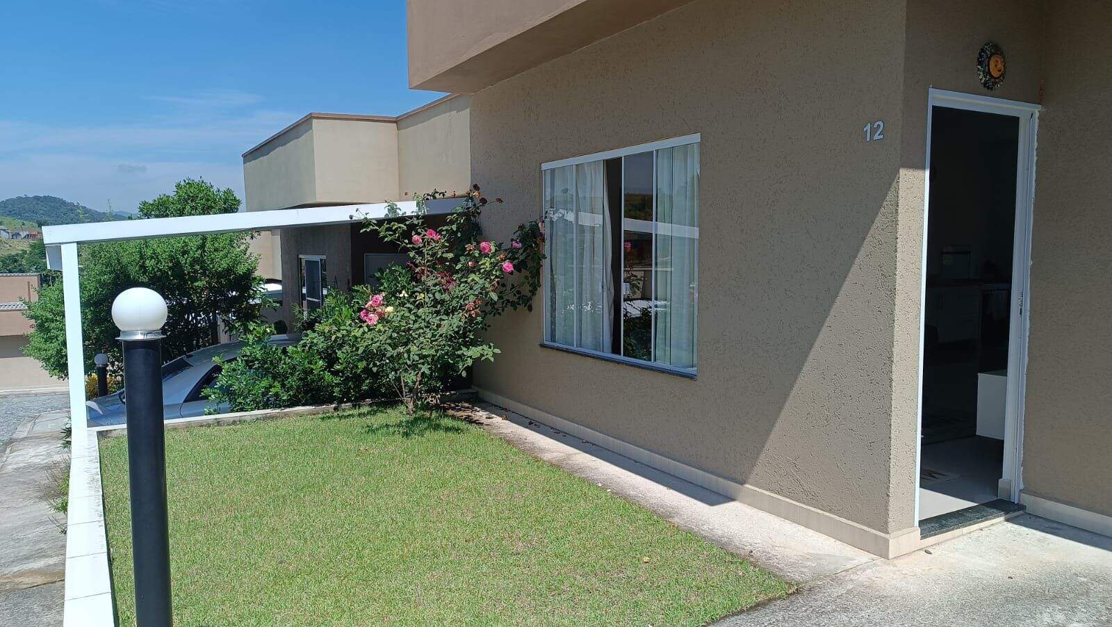 Casa à venda no Nogueira: 
