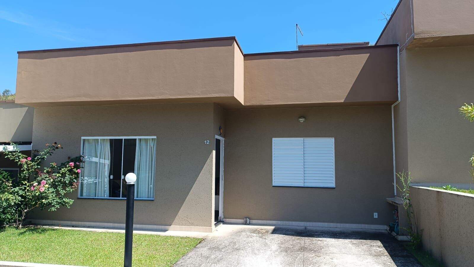 Casa à venda no Nogueira: 