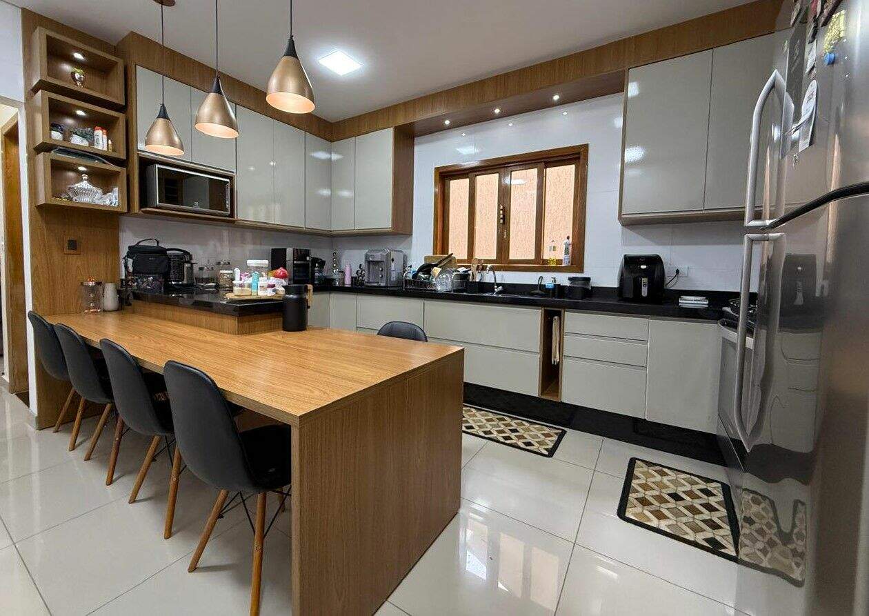 Casa à venda no Nogueira: 