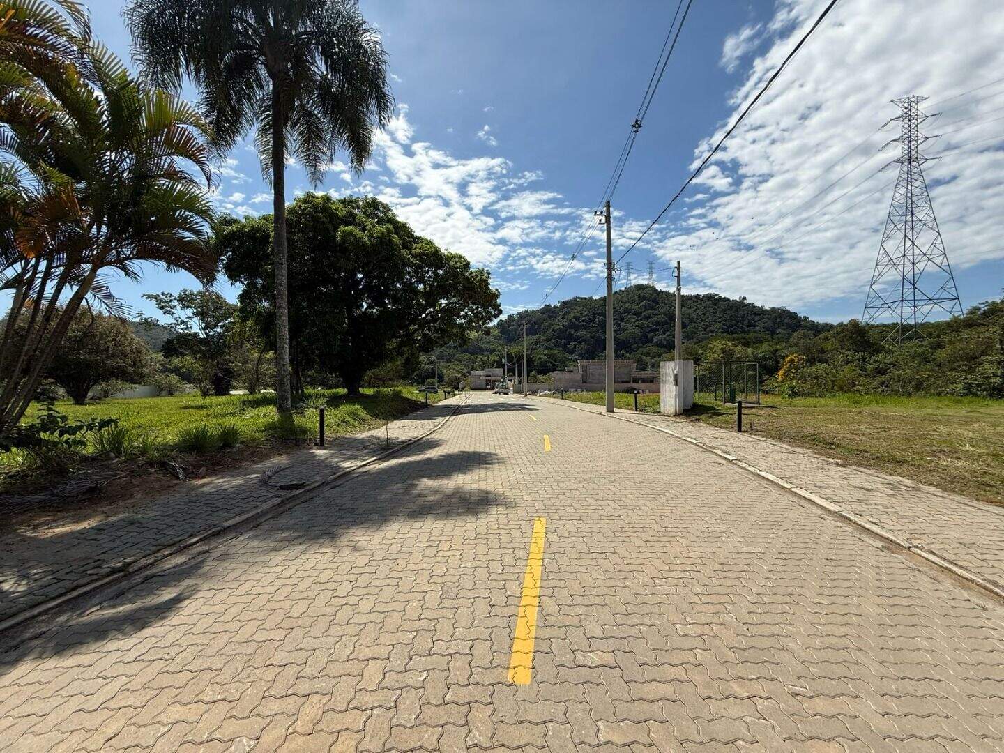 Terreno à venda no Estância Guararema: 