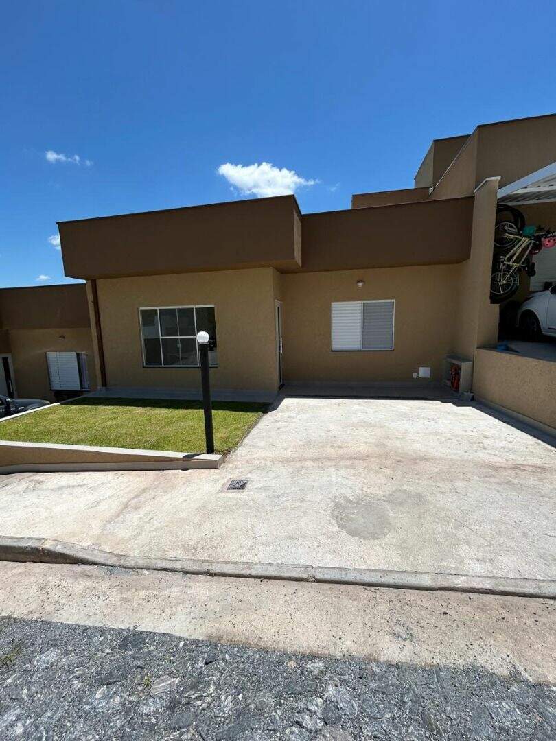 Casa para aluguel no Nogueira: 