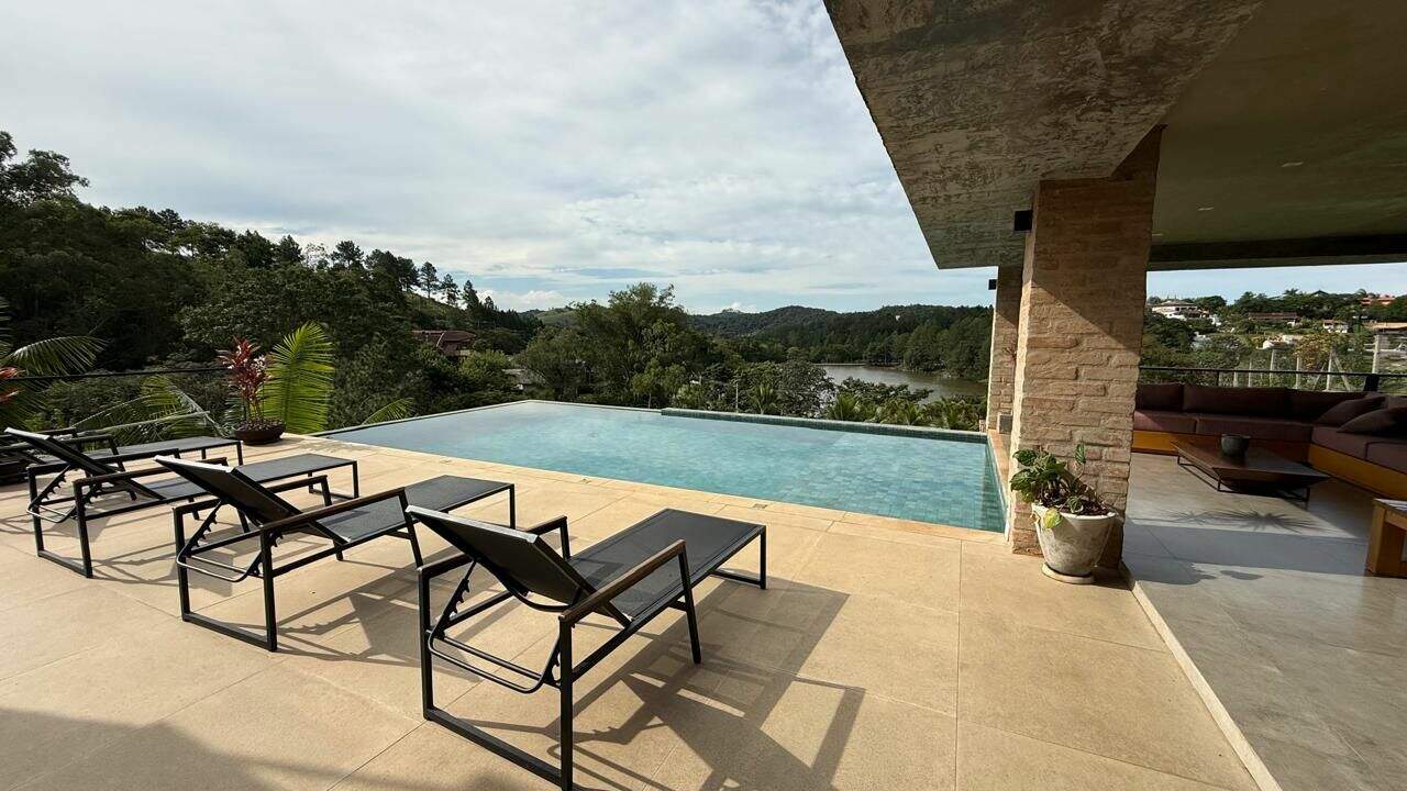 Casa à venda no Fazenda Palao (Alpes de Guararema): 