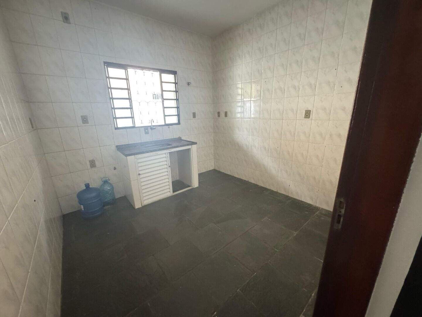 Casa para aluguel no Itapema: 