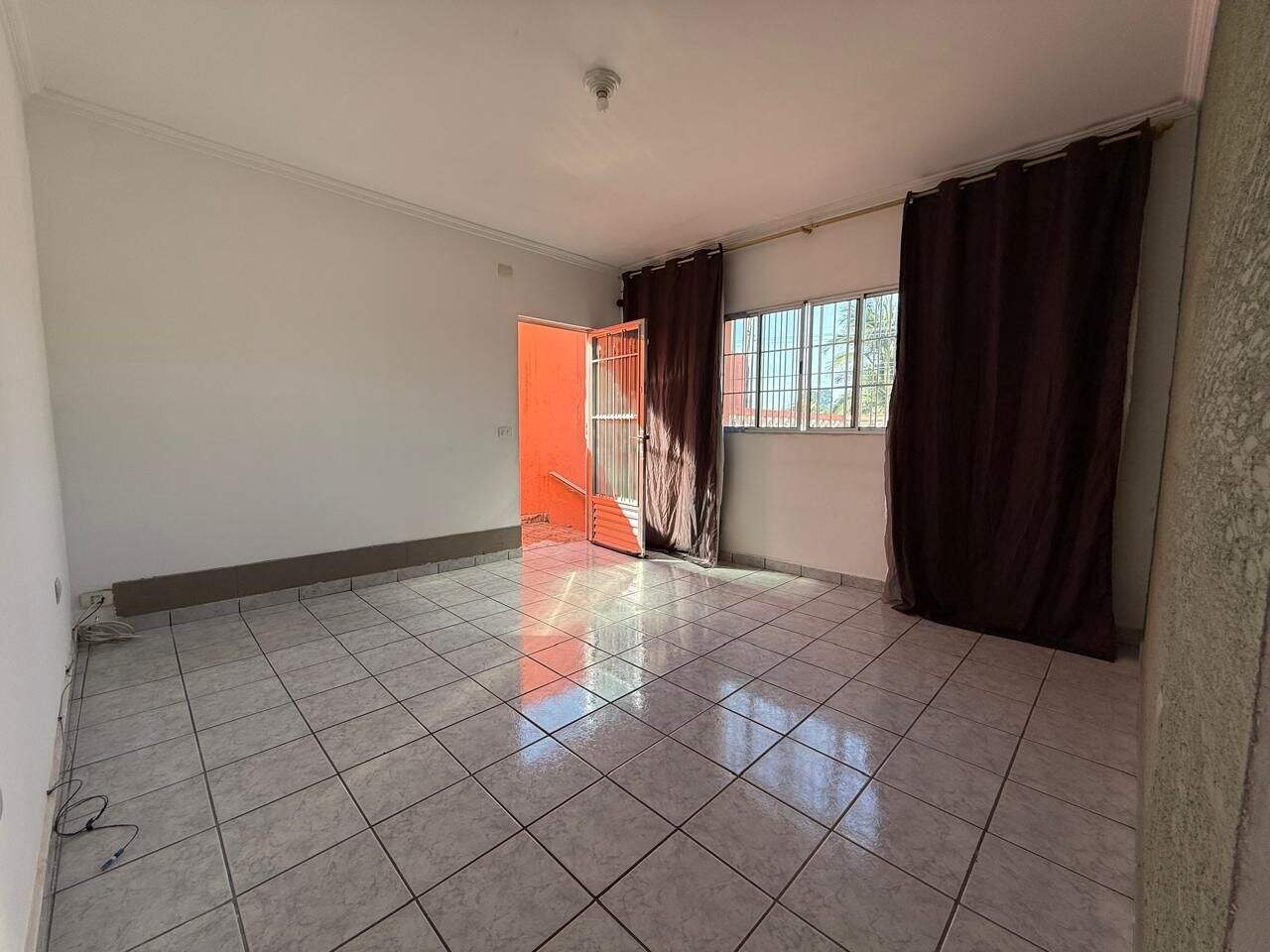 Casa à venda no Lambari: 
