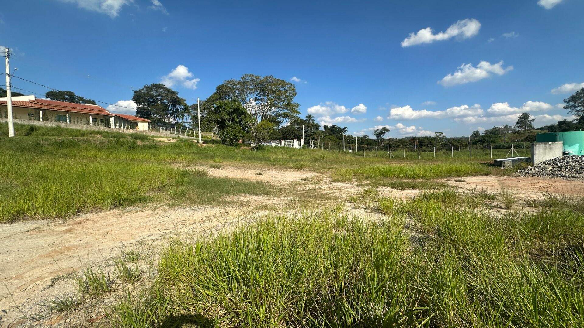Terreno à venda no Chácaras Guanabara: 