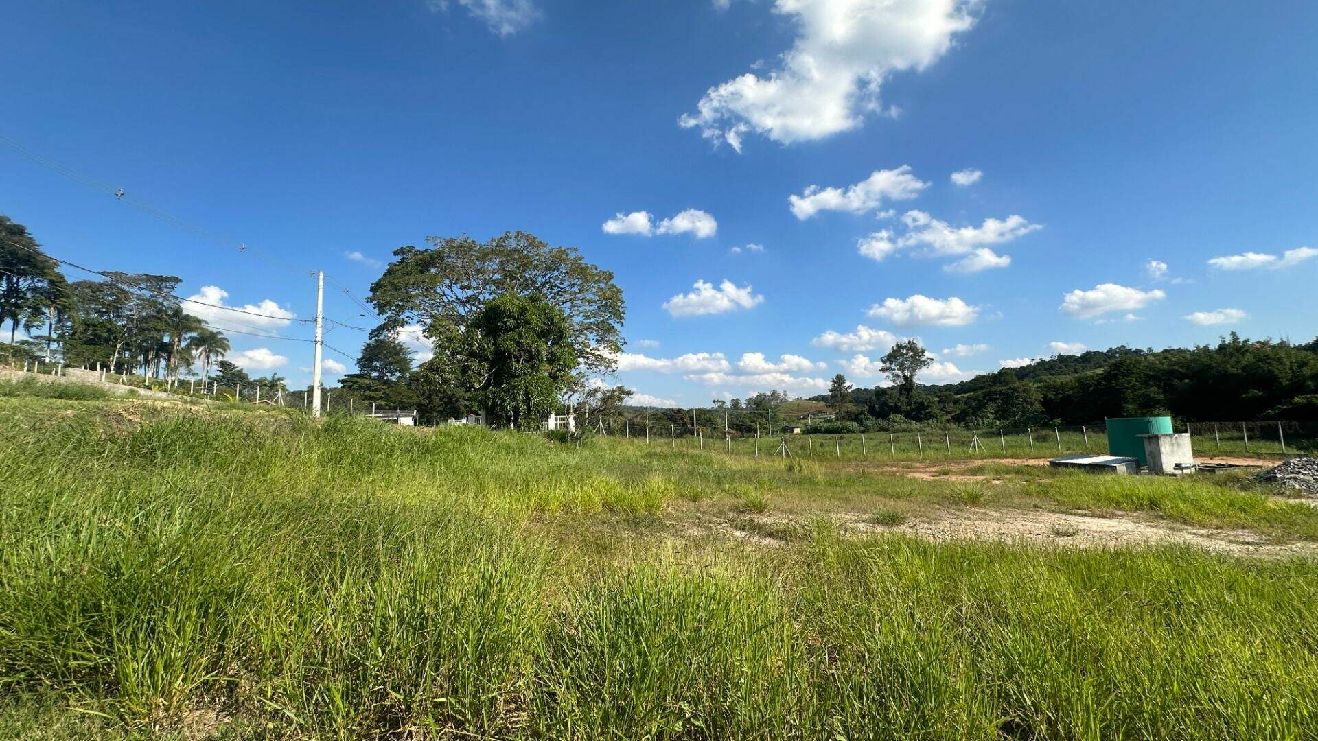Terreno à venda no Chácaras Guanabara: 