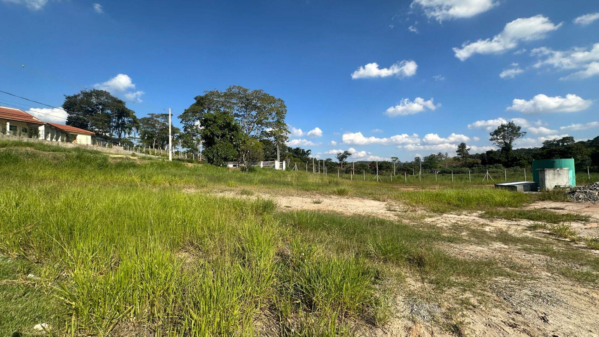Terreno à venda no Chácaras Guanabara: 