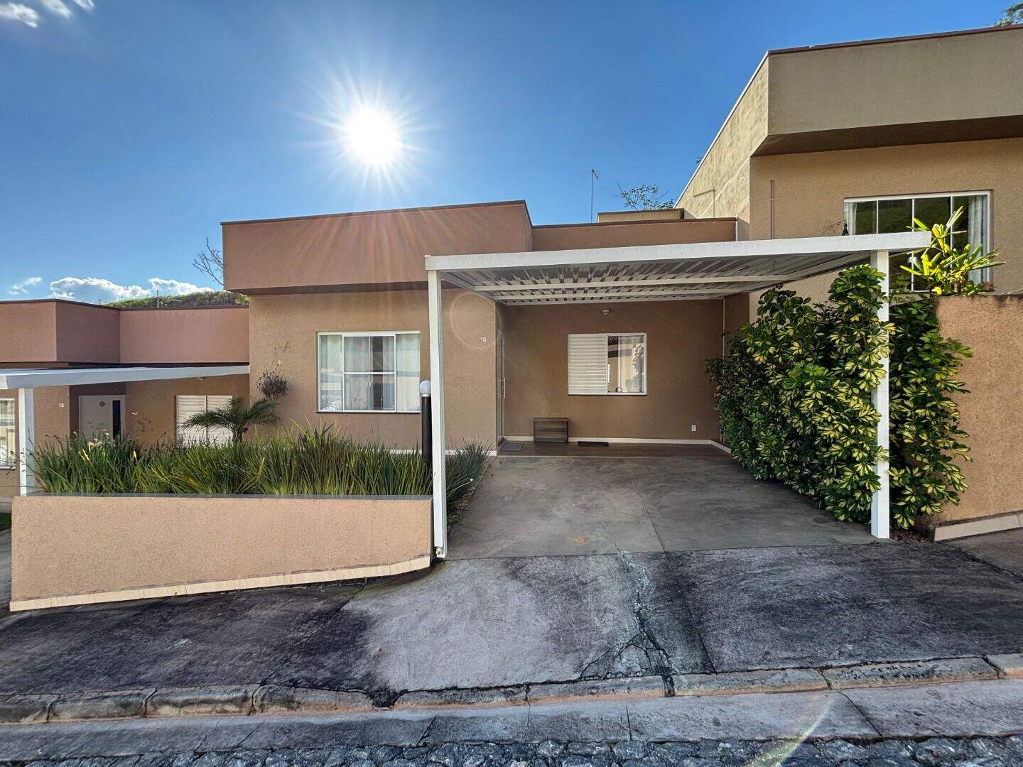 Casa à venda no Nogueira: 
