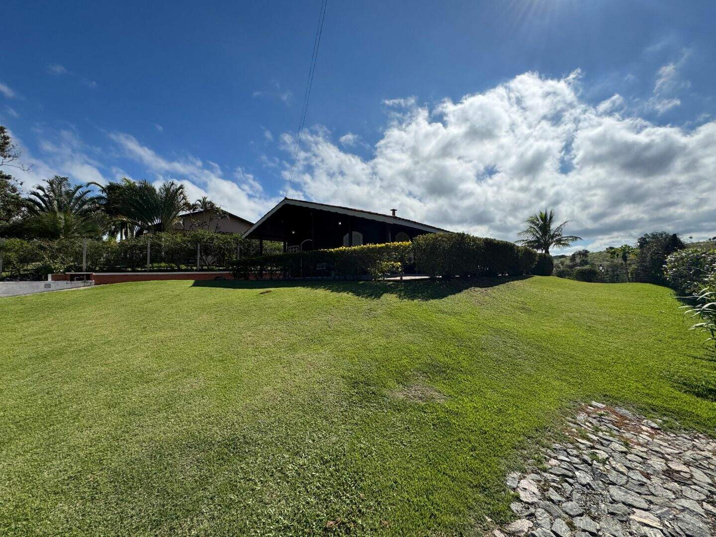 Casa para aluguel no Fazenda Paião (Alpes de Guararema): 