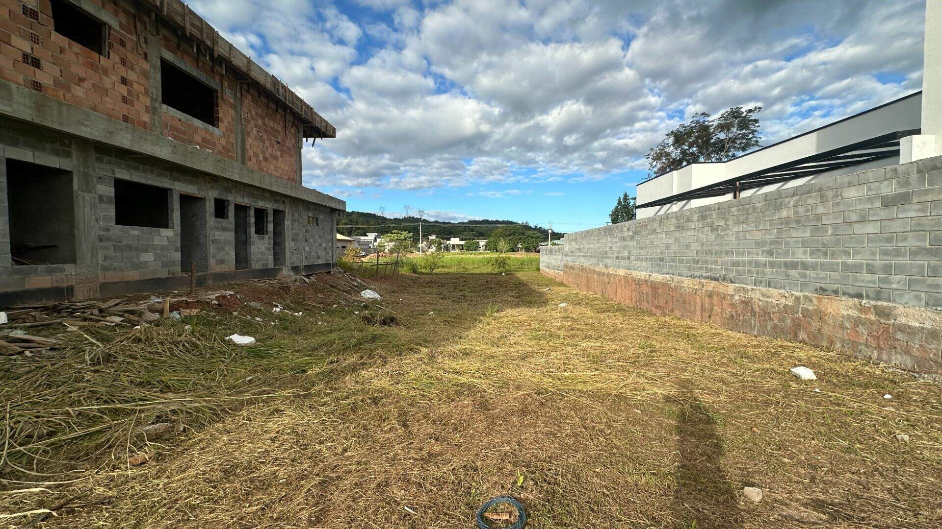 Terreno à venda no Fazenda Paião (Alpes de Guararema): 