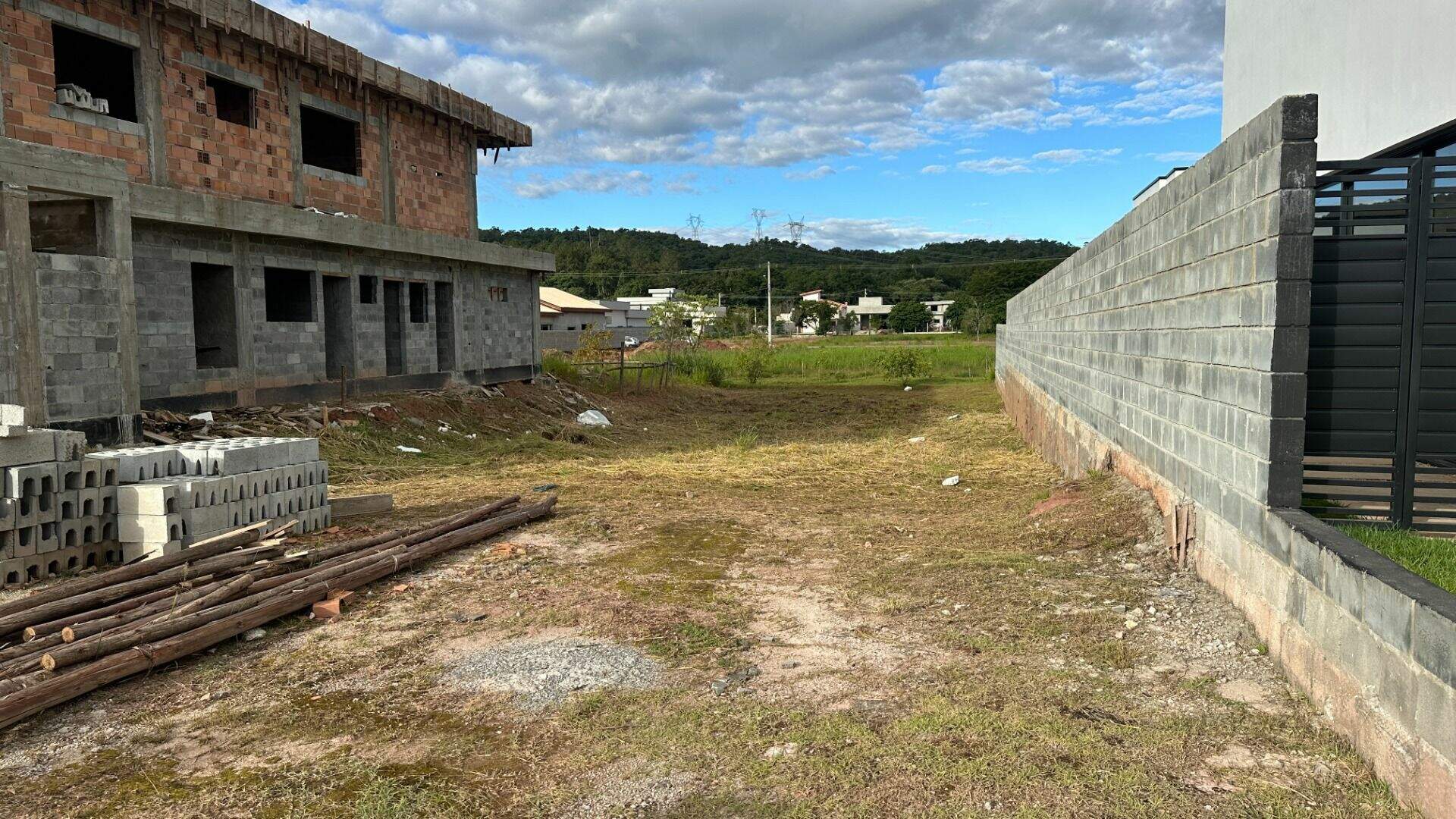 Terreno à venda no Fazenda Paião (Alpes de Guararema): 