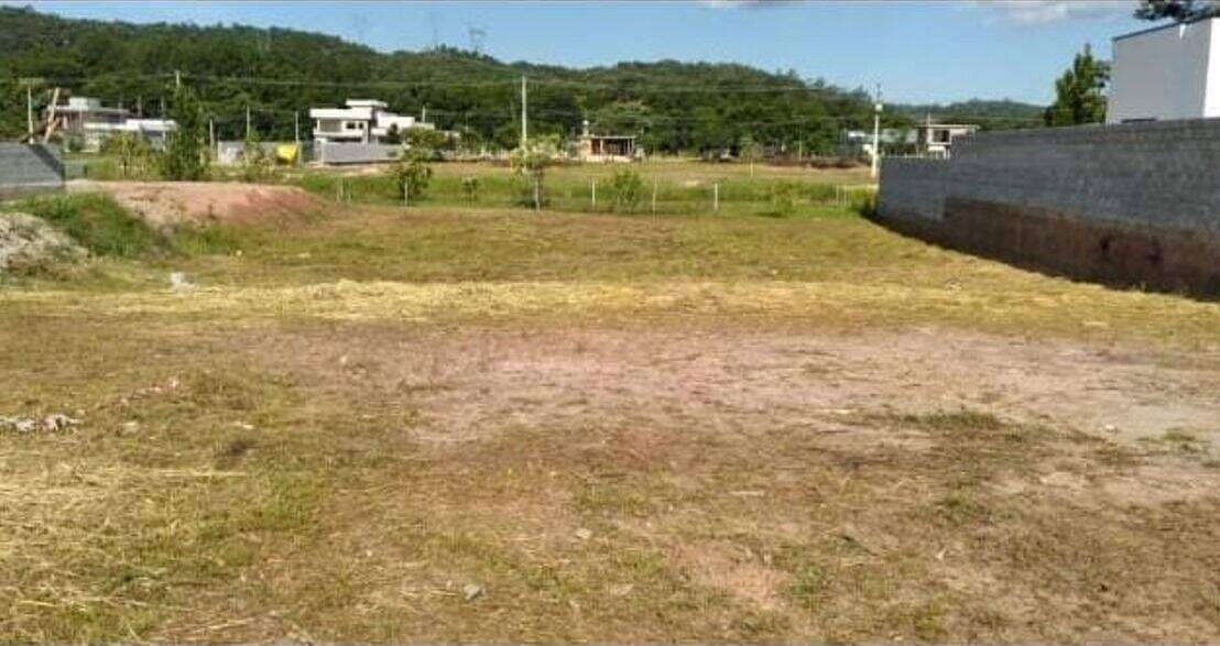 Terreno à venda no Fazenda Paião (Alpes de Guararema): 