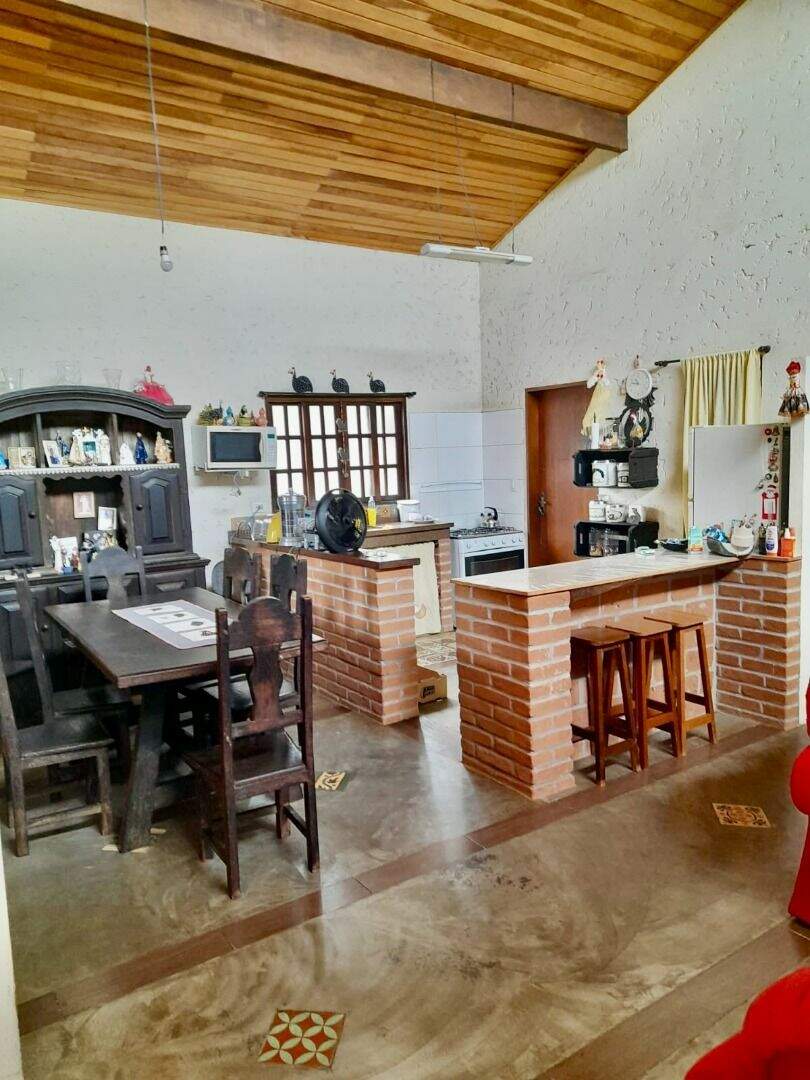 Casa à venda no Jardim Itapema: 