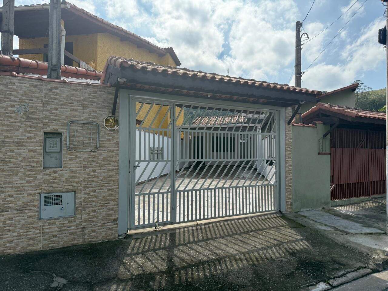 Casa para aluguel no Nogueira: 