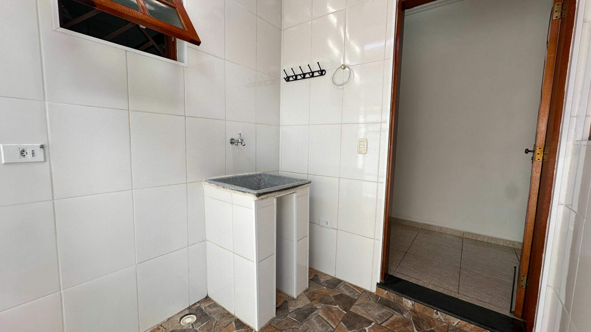 Casa para aluguel no Nogueira: 