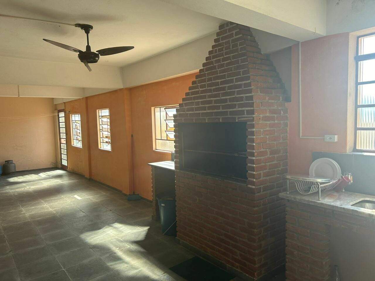 Sobrado à venda no Centro: 