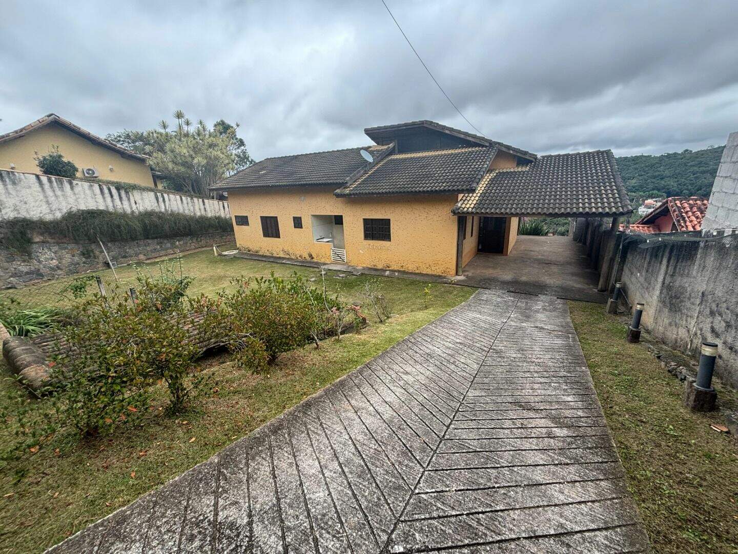 Casa à venda no Jardim Itapema: 