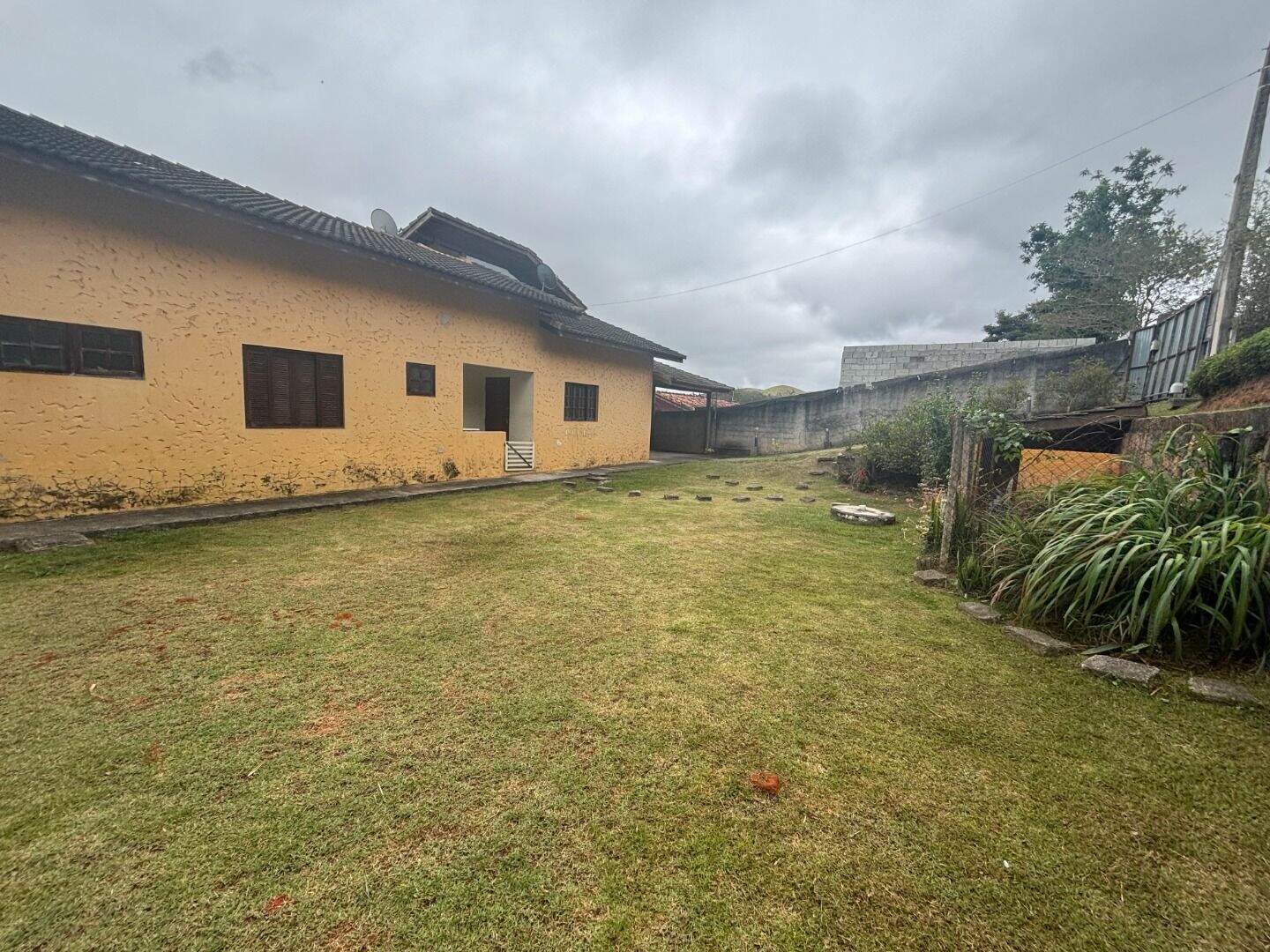 Casa à venda no Jardim Itapema: 