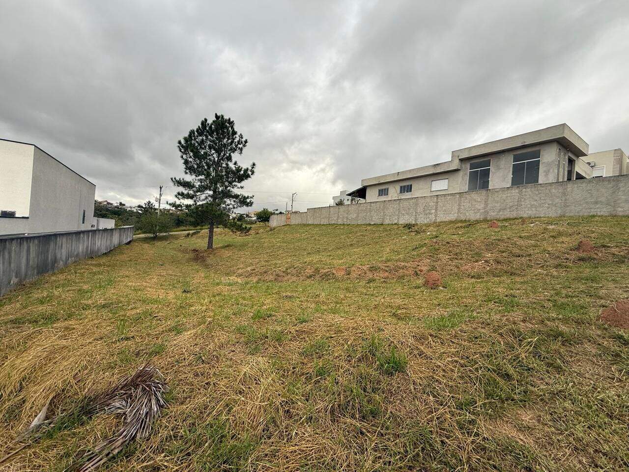 Terreno à venda no Zona de Adensamento Restrito (ZAR): 