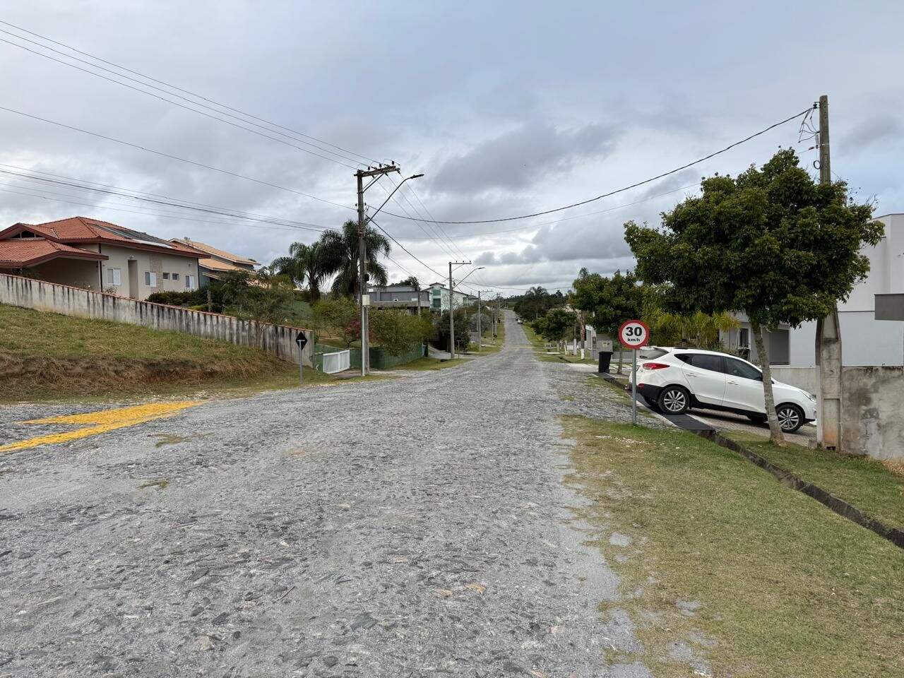 Terreno à venda no Zona de Adensamento Restrito (ZAR): 