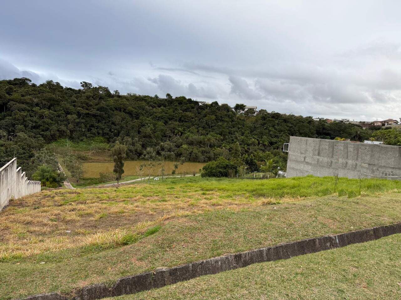 Terreno à venda no Zona de Adensamento Restrito (ZAR): 