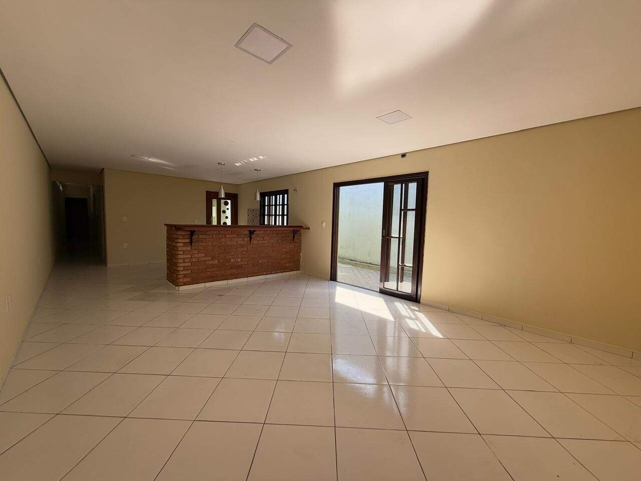 Casa à venda no Nogueira: 