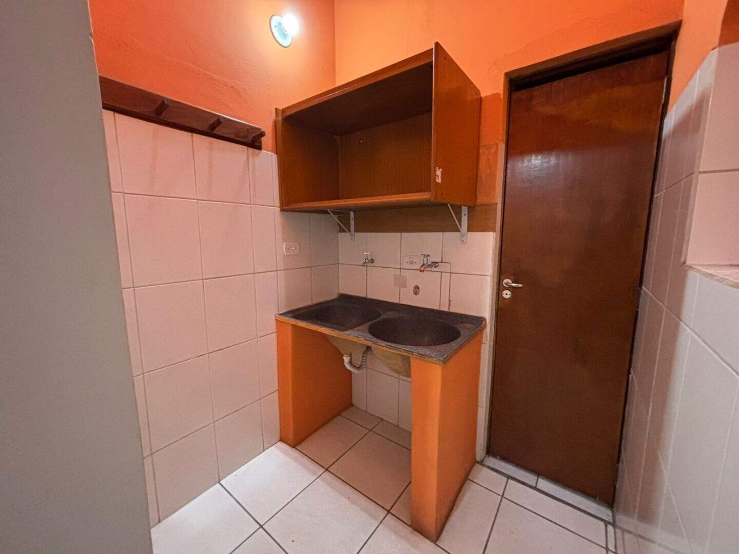 Kitnet para aluguel no Nogueira: 