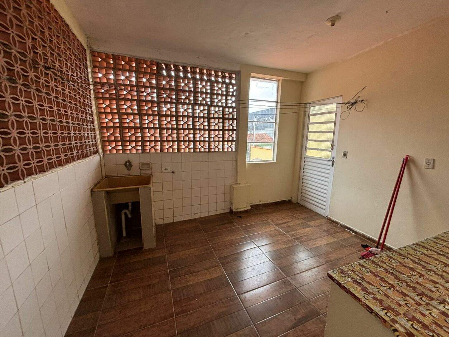 Casa para aluguel no Centro: 