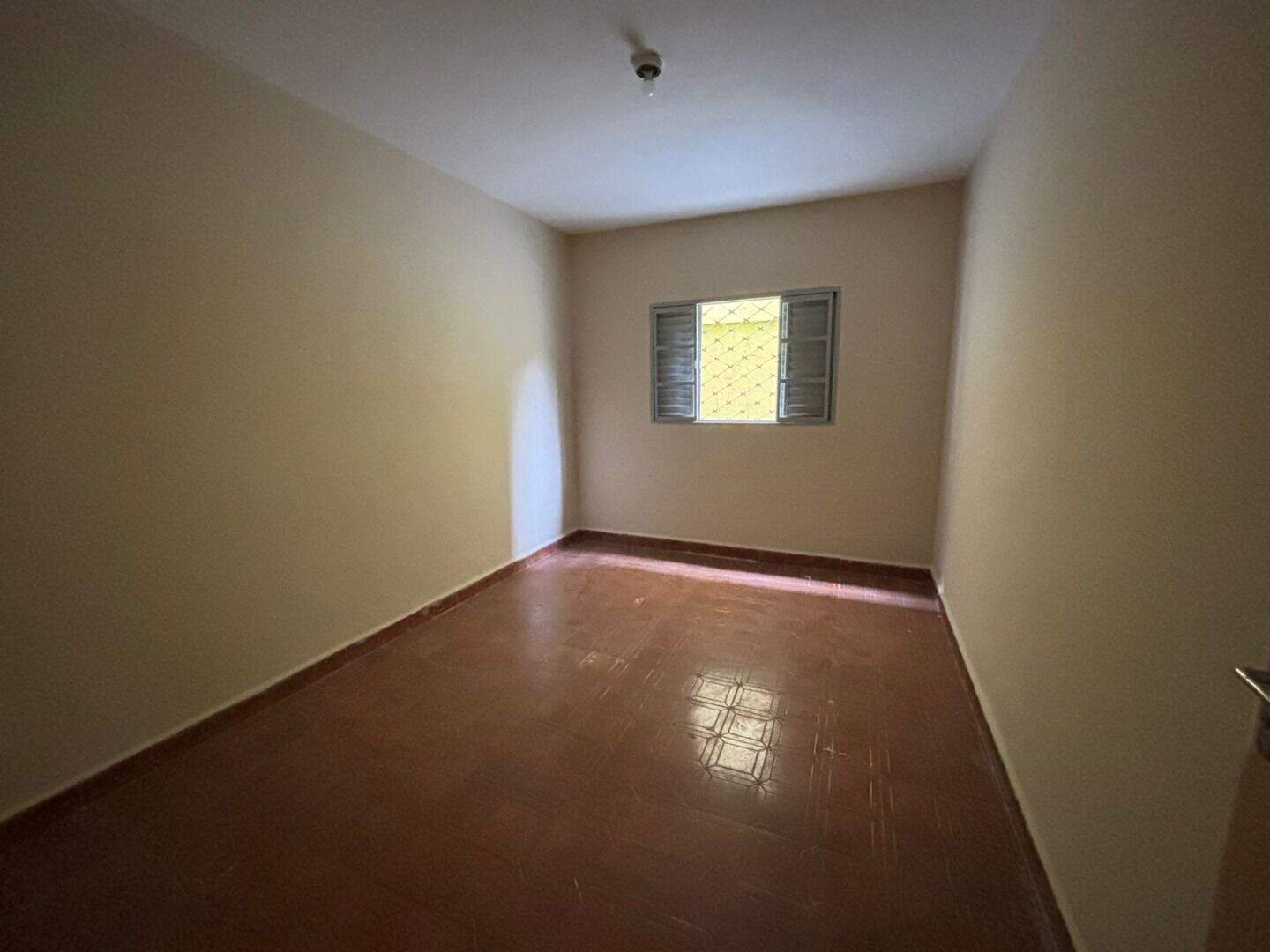 Casa para aluguel no Centro: 