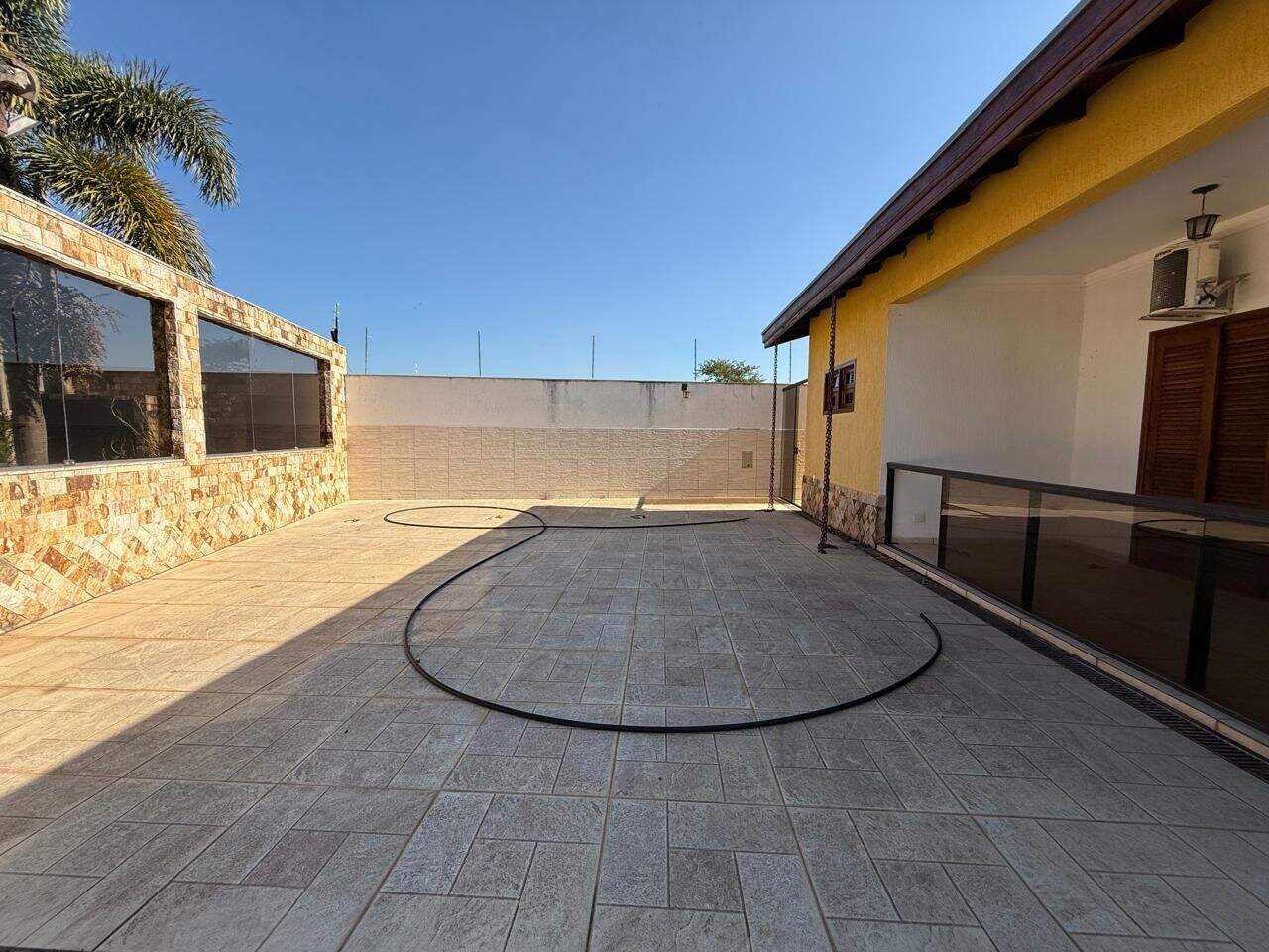 Casa à venda no Zona de Adensamento Restrito (ZAR): 