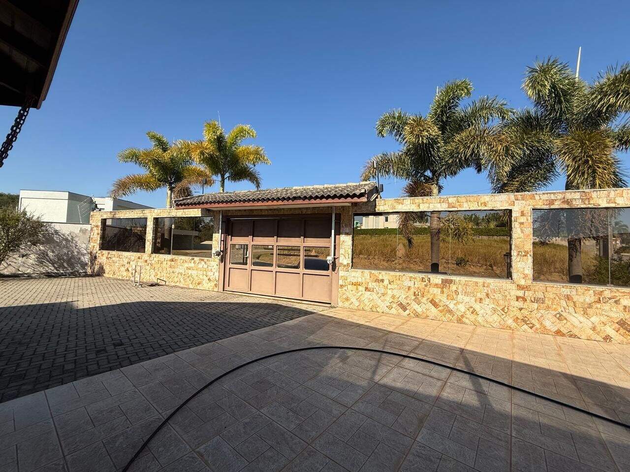 Casa à venda no Zona de Adensamento Restrito (ZAR): 