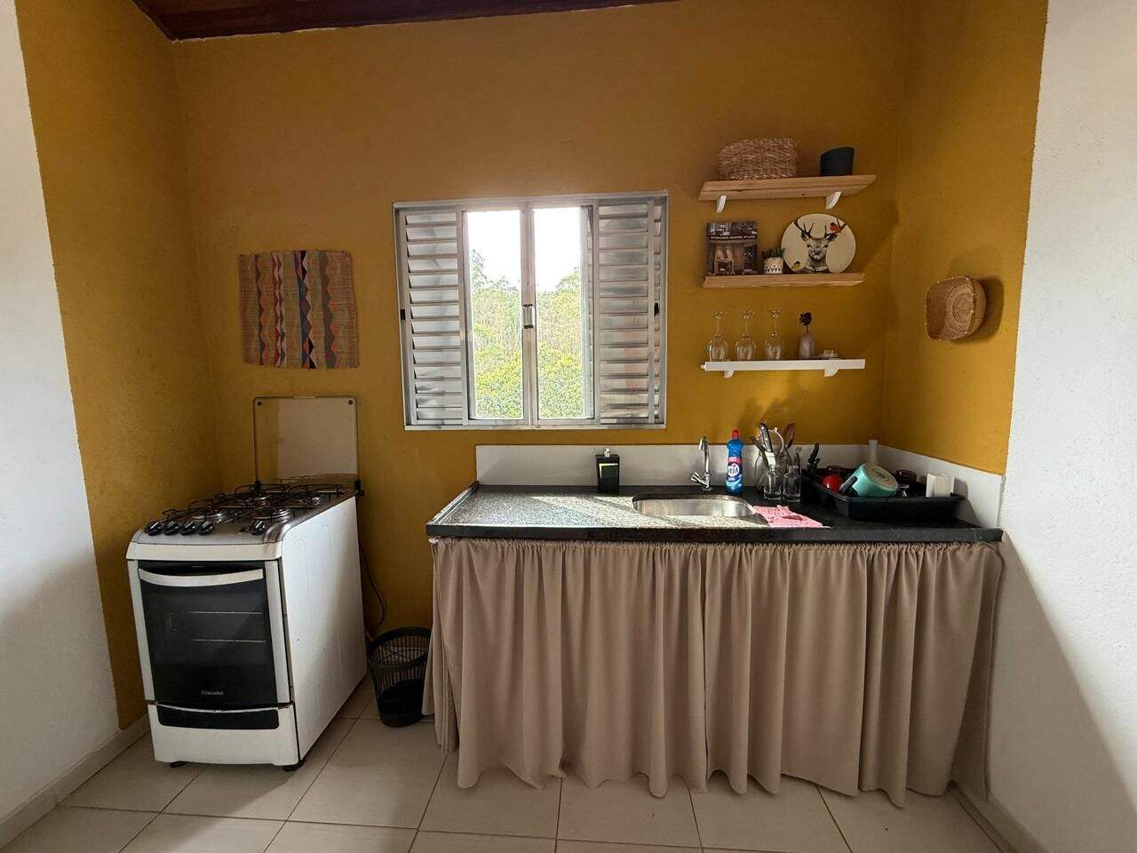 Casa à venda no Vale dos Eucaliptos: 