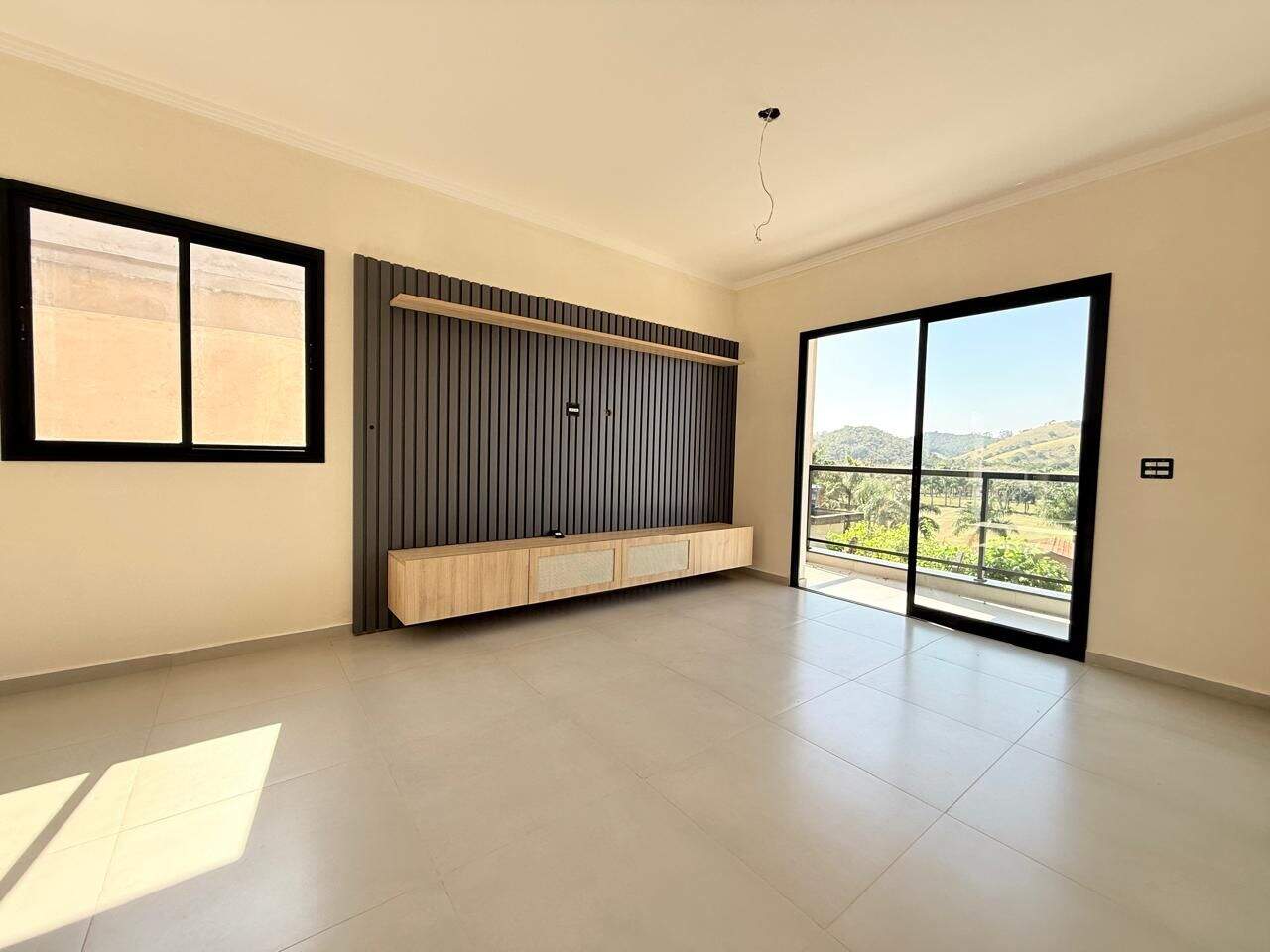 Casa à venda no Estância Guararema: 