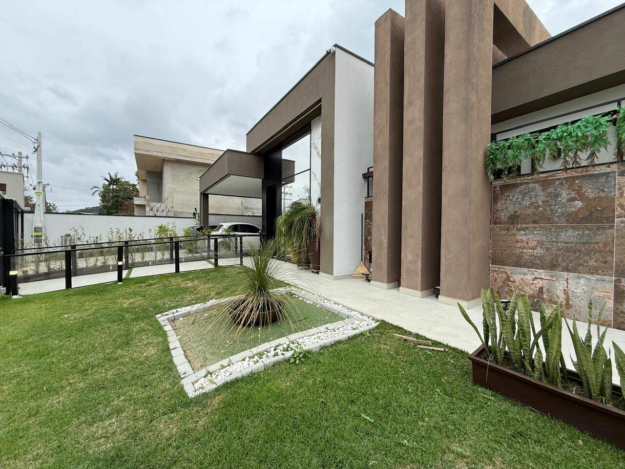 Casa à venda no Itapema: 