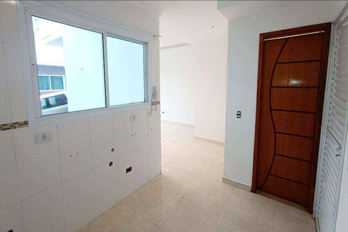Sobrado à venda no Vila Nova Aparecida: 