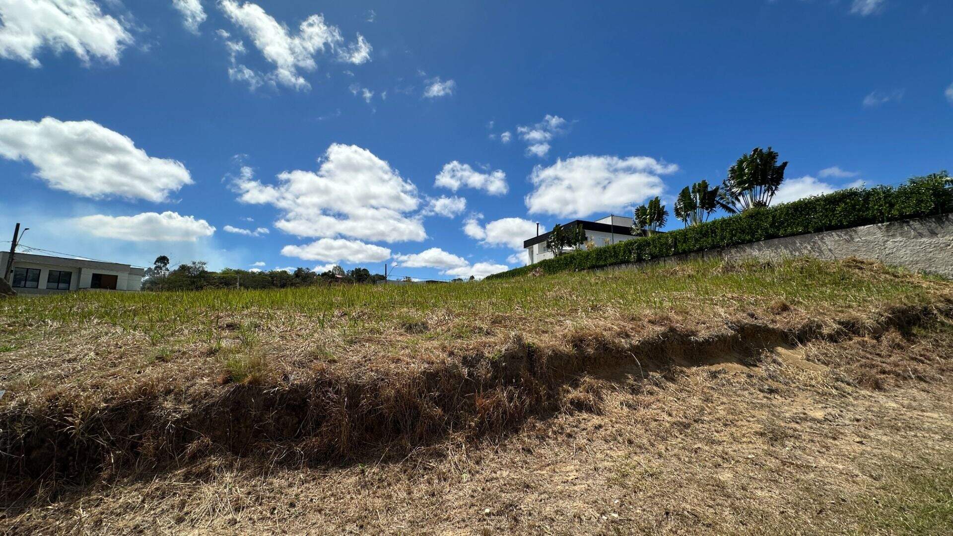 Terreno à venda no Chacaras Guararema: 