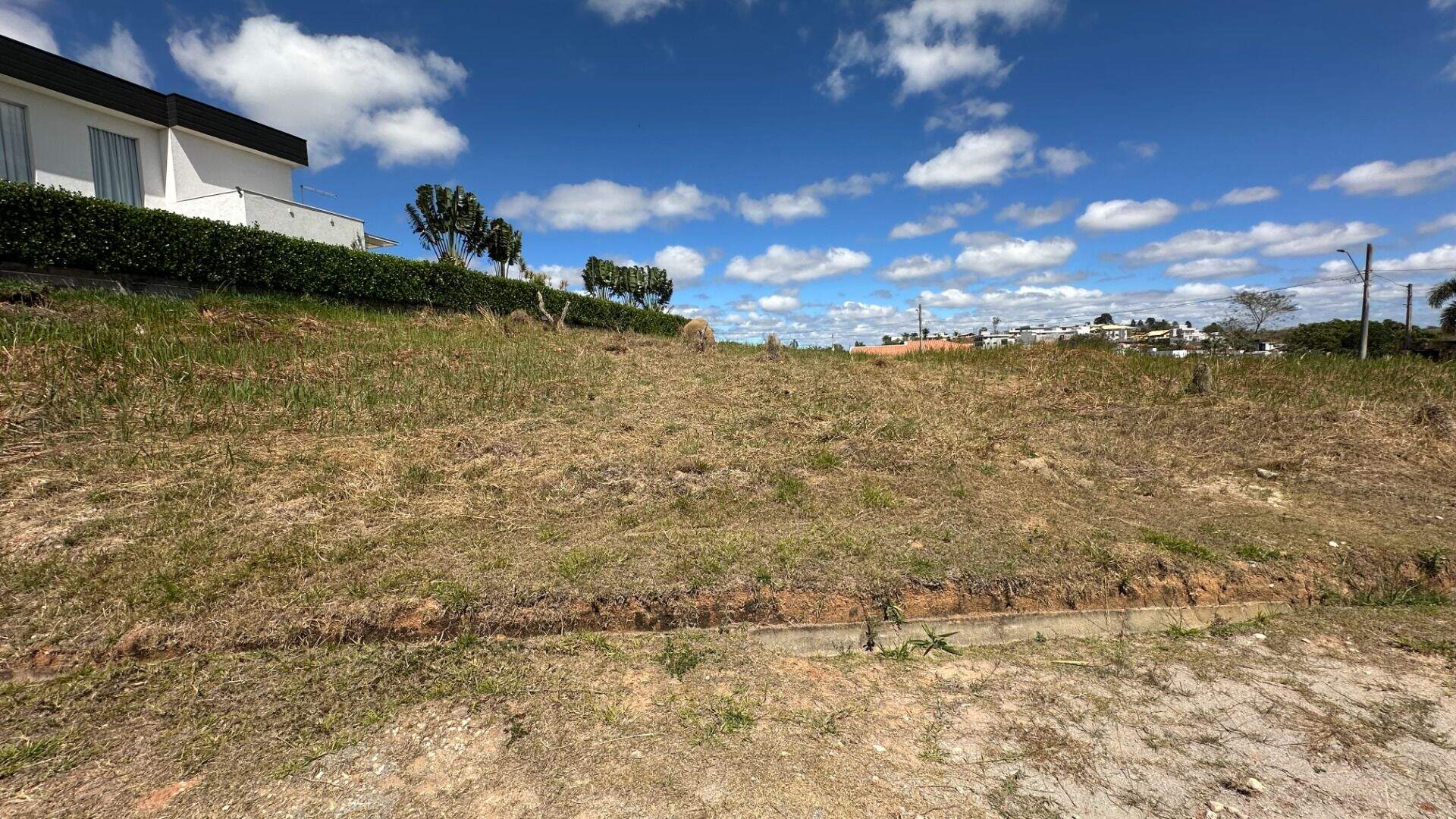 Terreno à venda no Chacaras Guararema: 