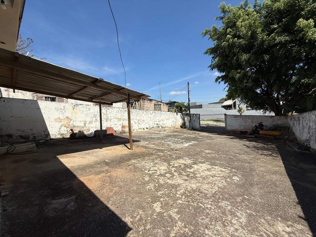 Casa à venda no Chácaras Guanabara: 
