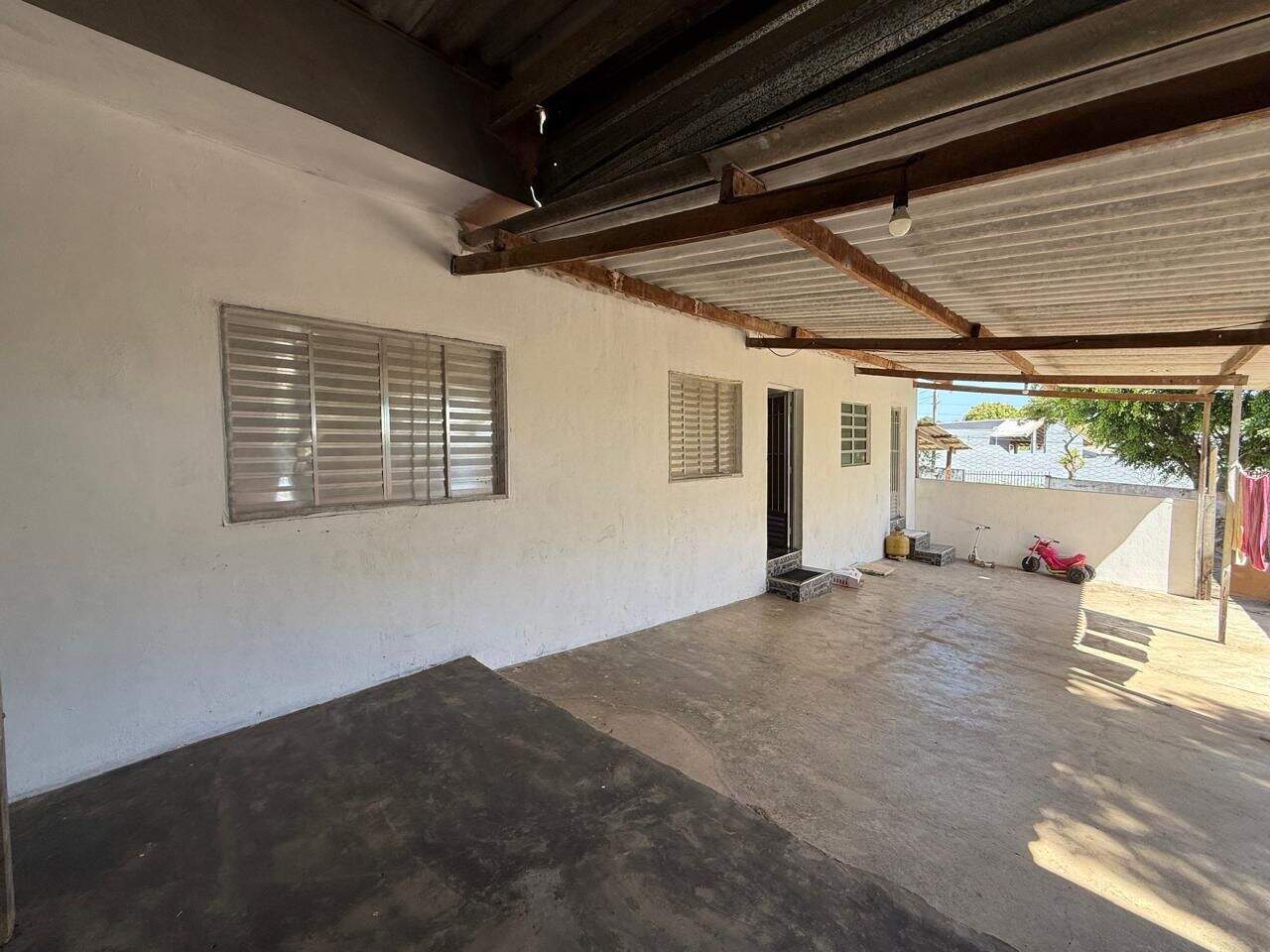 Casa à venda no Chácaras Guanabara: 